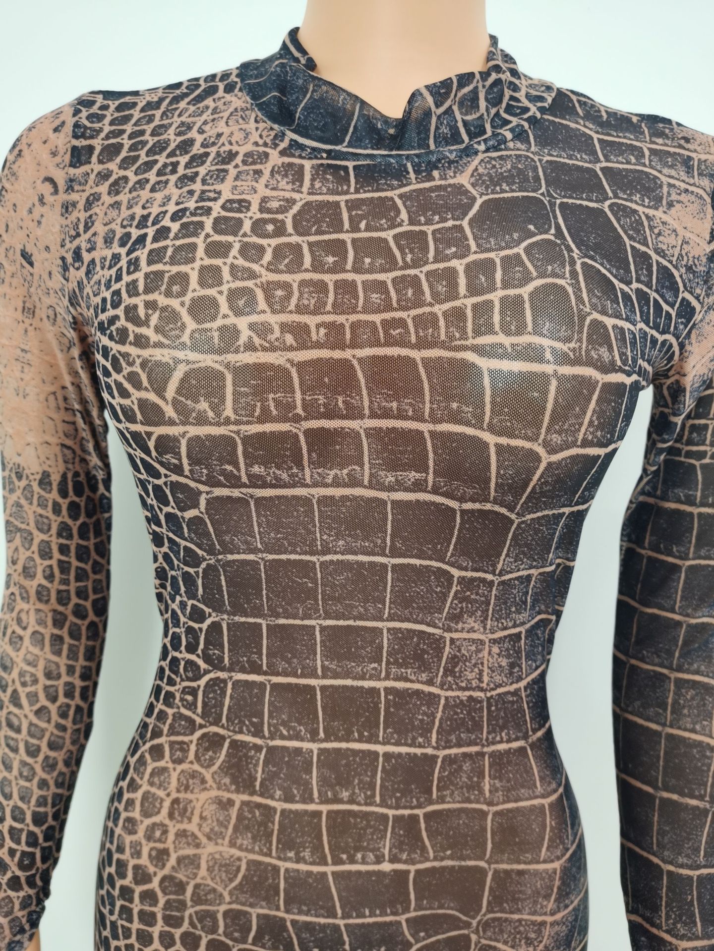 Plus Size Women's Crocodile Skin Pattern Mesh Jumpsuit