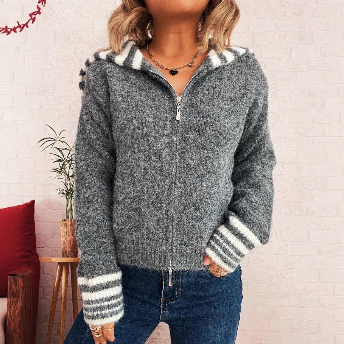 Enkel kontrastfarvet stor revers lynlås strikket cardigan løs afslappet sweater