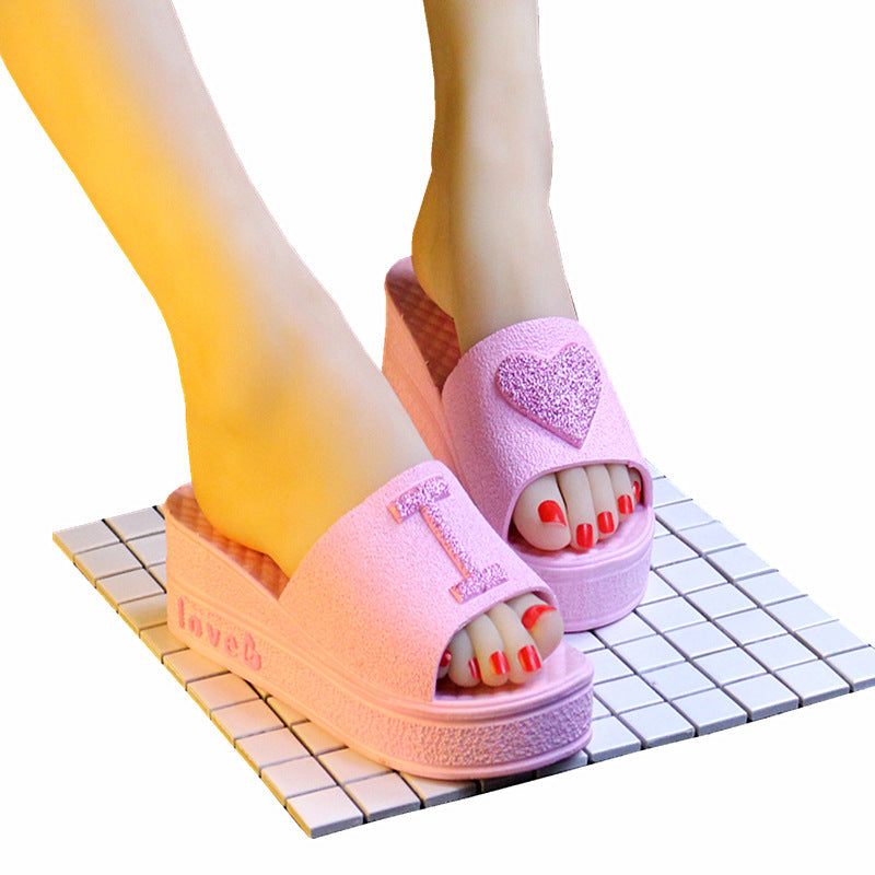 Women's Cute Peach Heart Thick Soft Sole Slippers