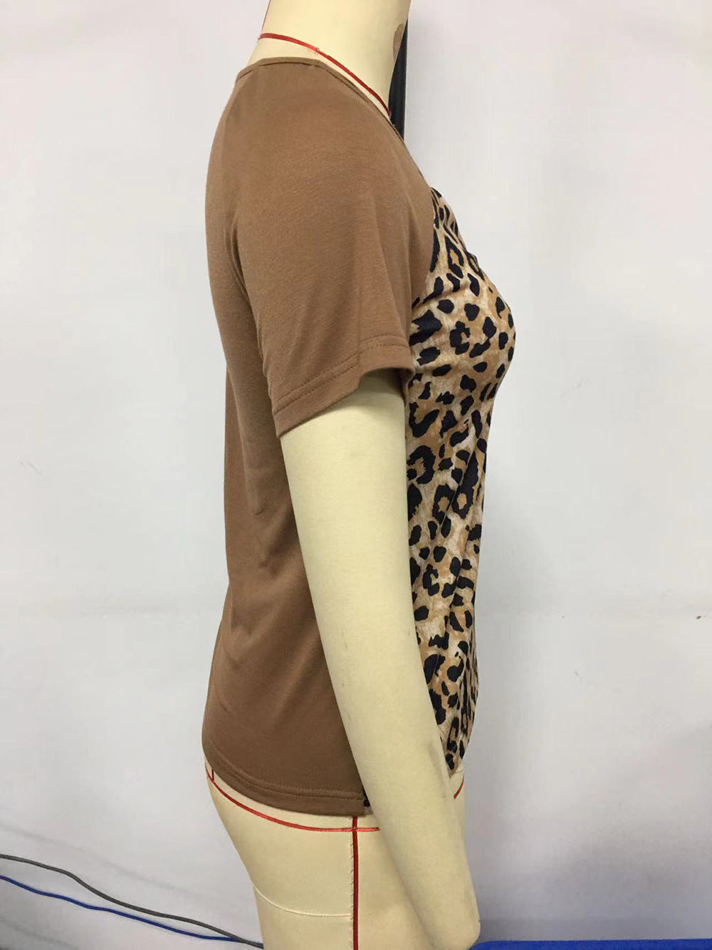 European And American Women's Sexy Hollow-out Slender Leopard Stitching Knit