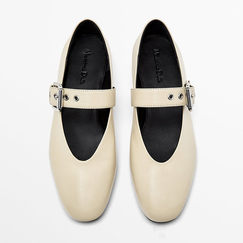Women's Comfortable Leather Buckle Decorative Casual Shoes
