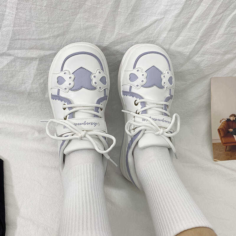Thick-soled Bear Velcro Student Sneakers