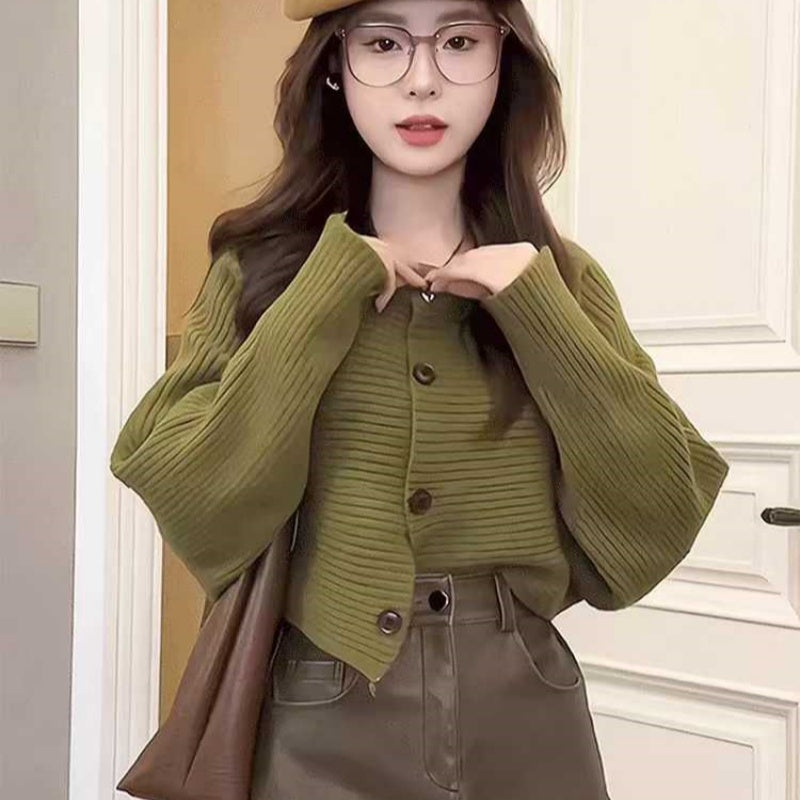 Early Autumn Women's Classic Style Short Knitted Cardigan Jacket