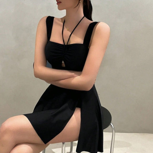 Modest Figure-flattering One-piece Swimsuit That Covers The Tummy