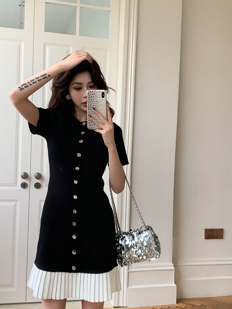 French-style Minimalist Luxury Black-and-white Patchwork Dress With Metal Accents