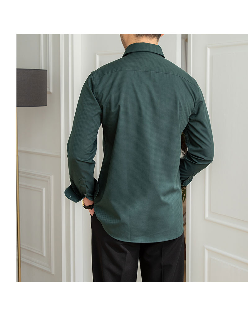 Strygefri slim-fit afslappet mørkternet langærmet skjorte