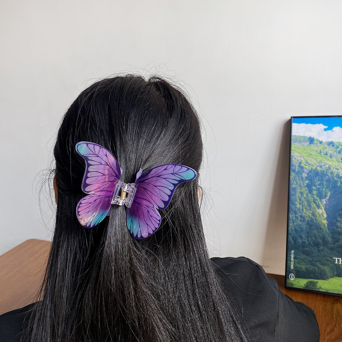 Female High-end Simulation Butterfly Grab Clip