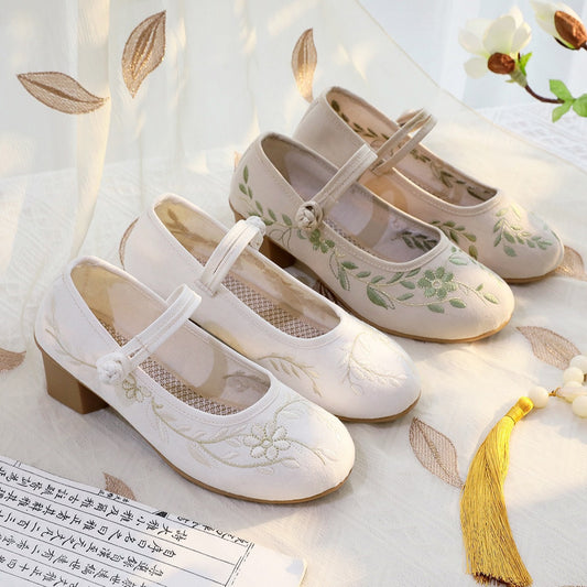 Short Heel Embroidery Frog Button 5CM Round Toe High Heels