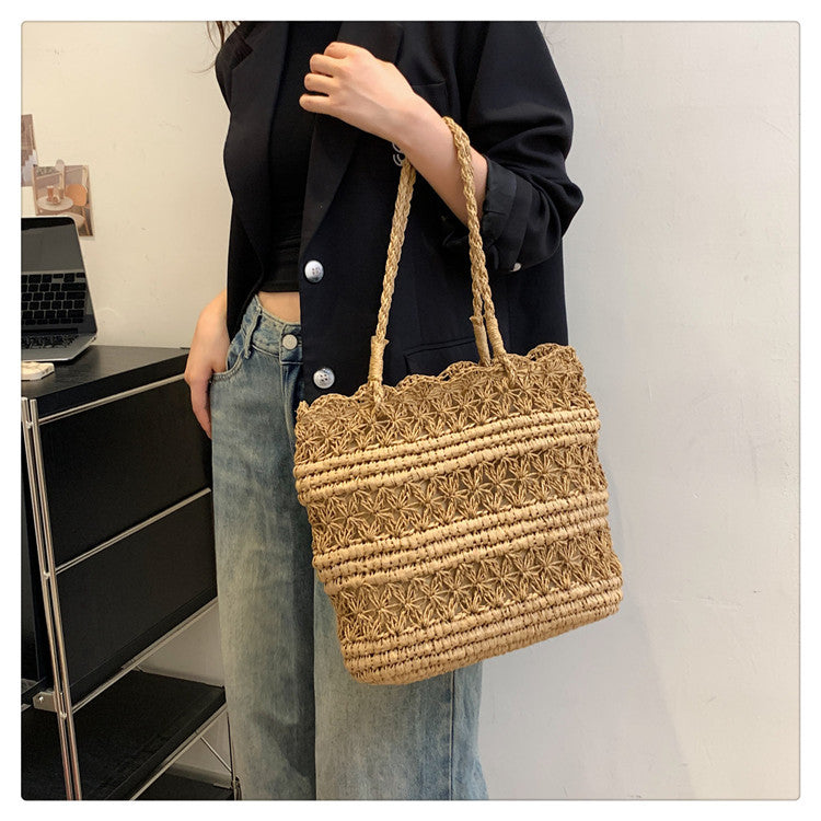 French Vintage Weave Hollow Shoulder Bag