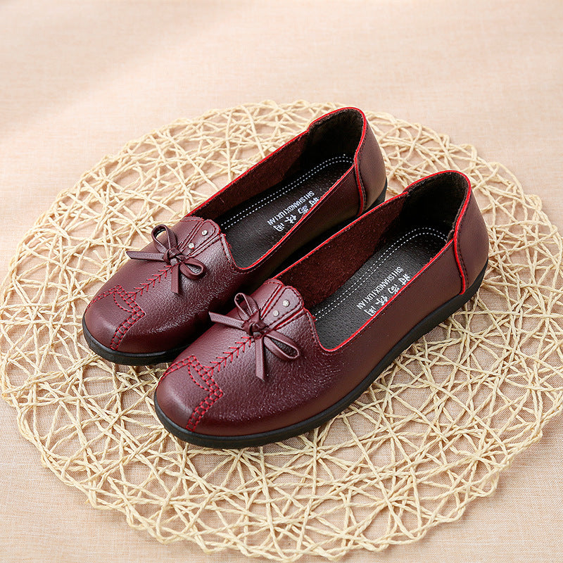 Women's Middle-aged And Elderly Women's Shoes With Flat Soles