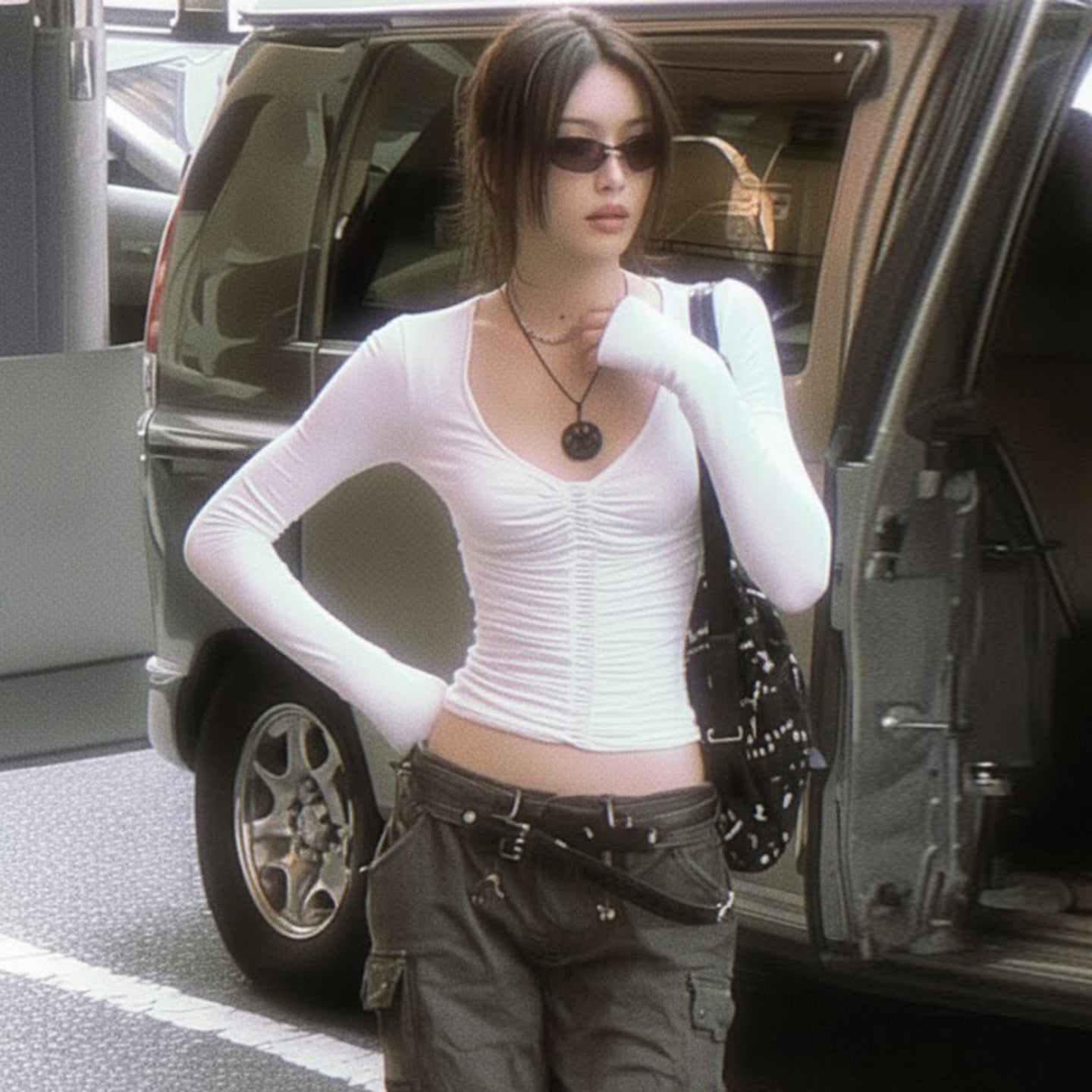 V-neck Waist-tight Hot Girl Solid Color Simple Inner Wear Blouse