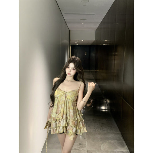 Sexy Hot Girl Dignified Sense Of Design Floral Flounce Camisole