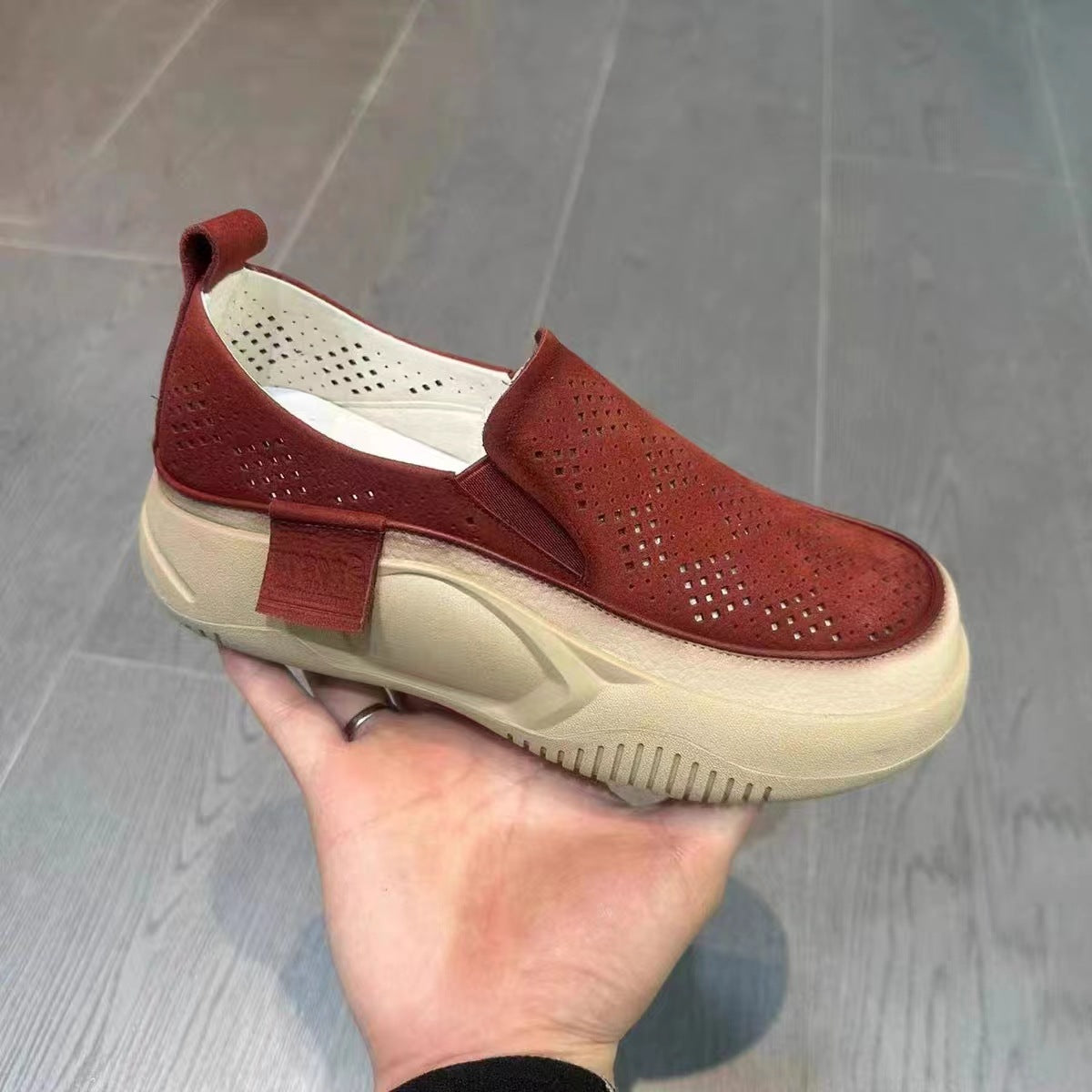 Women's Fashion Platform Retro Small White Shoes
