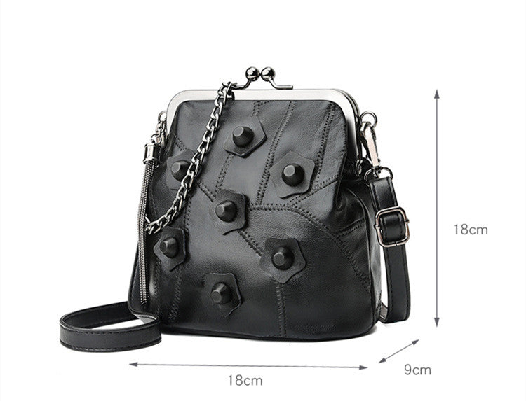 Sheepskin Retro Rivet Messenger Bag Fashion