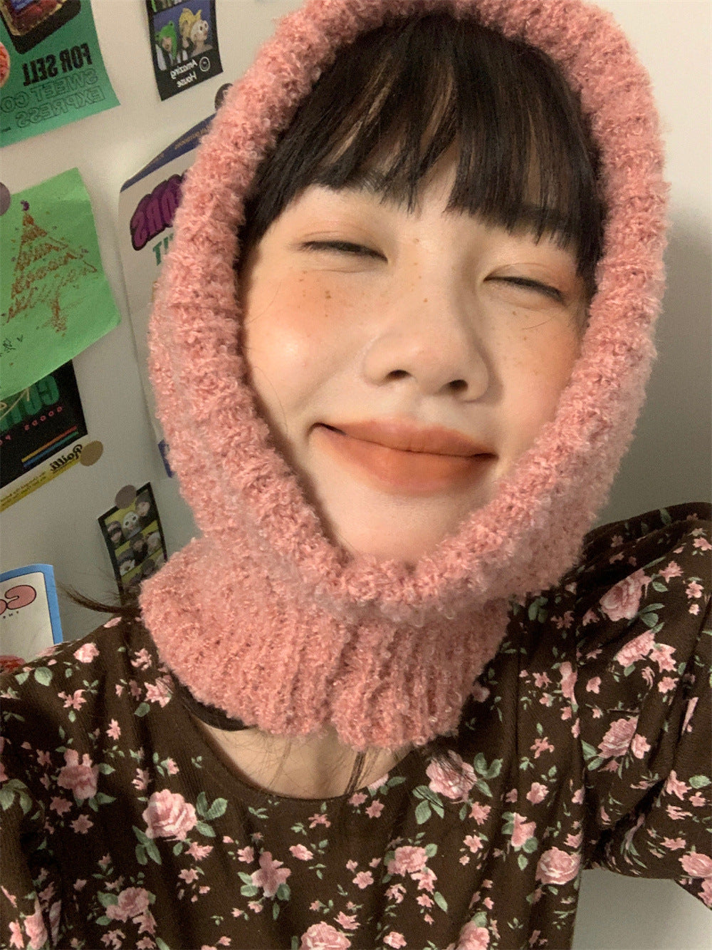 One-piece Bib Pullover Hat
