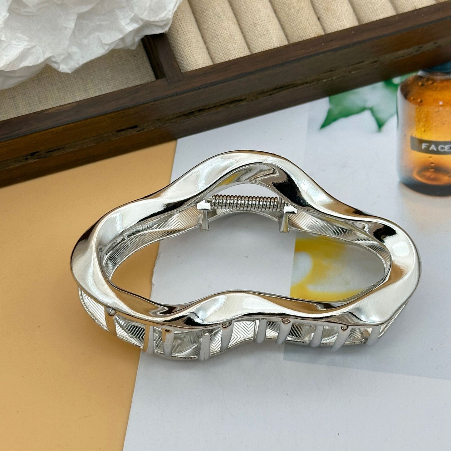 Irregular Clouds Grip Liquid Lines Niche Metal Barrettes