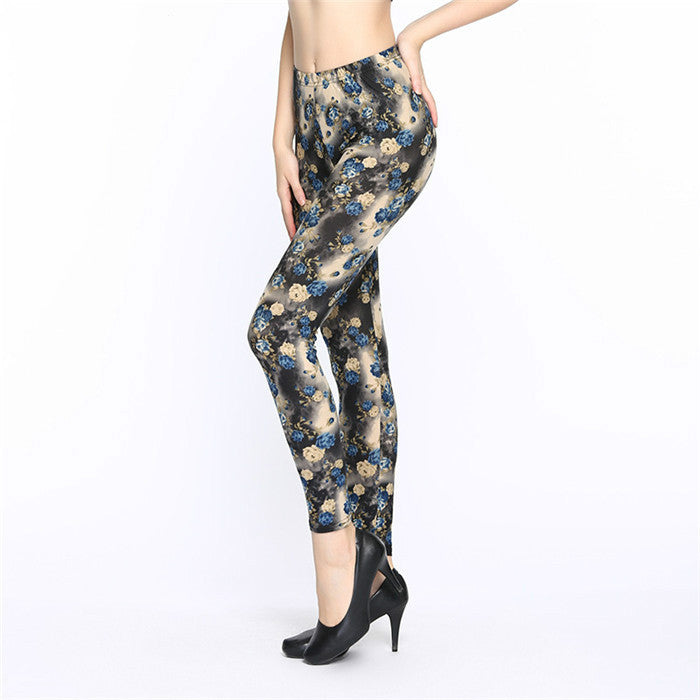 Women's Fashion Double-sided Brushed English Letters Nine-quarter Pants