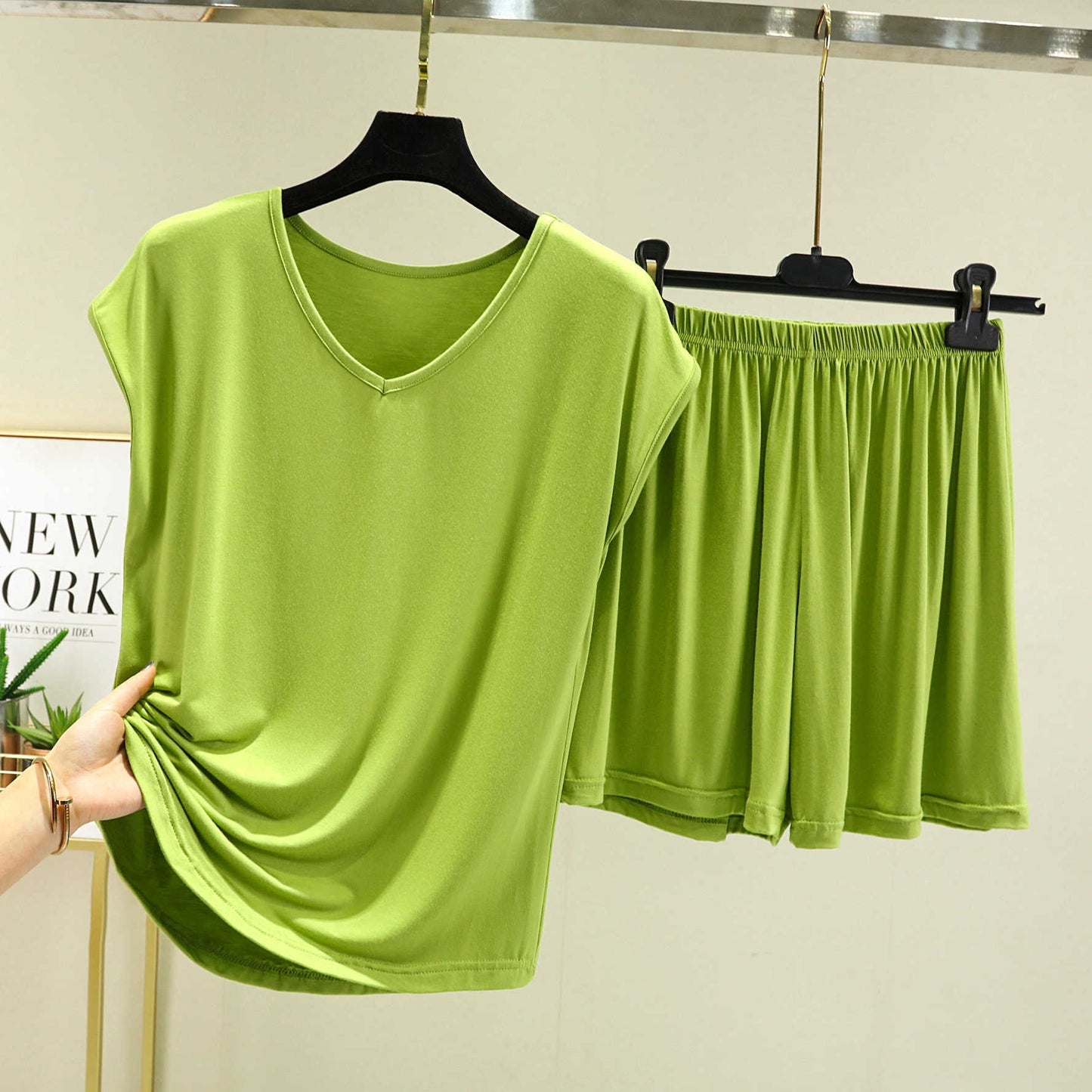 Summer Inner-layer V-neck Sleeveless T-shirt And Loose-fitting Pajama Pants Two-piece Set