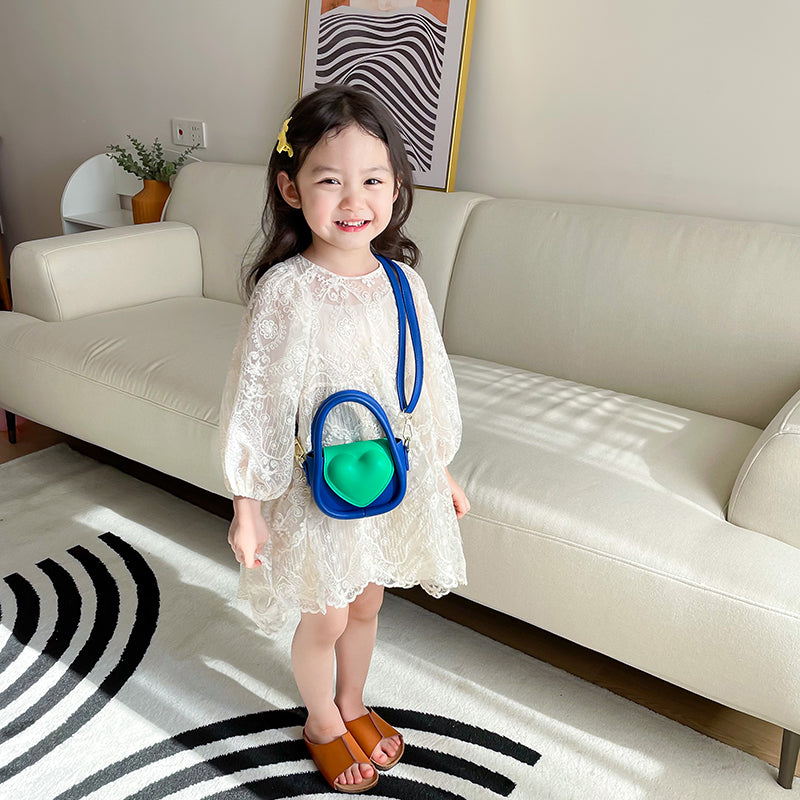 Children's Fashion Cute Peach Heart Crossbody Handbag