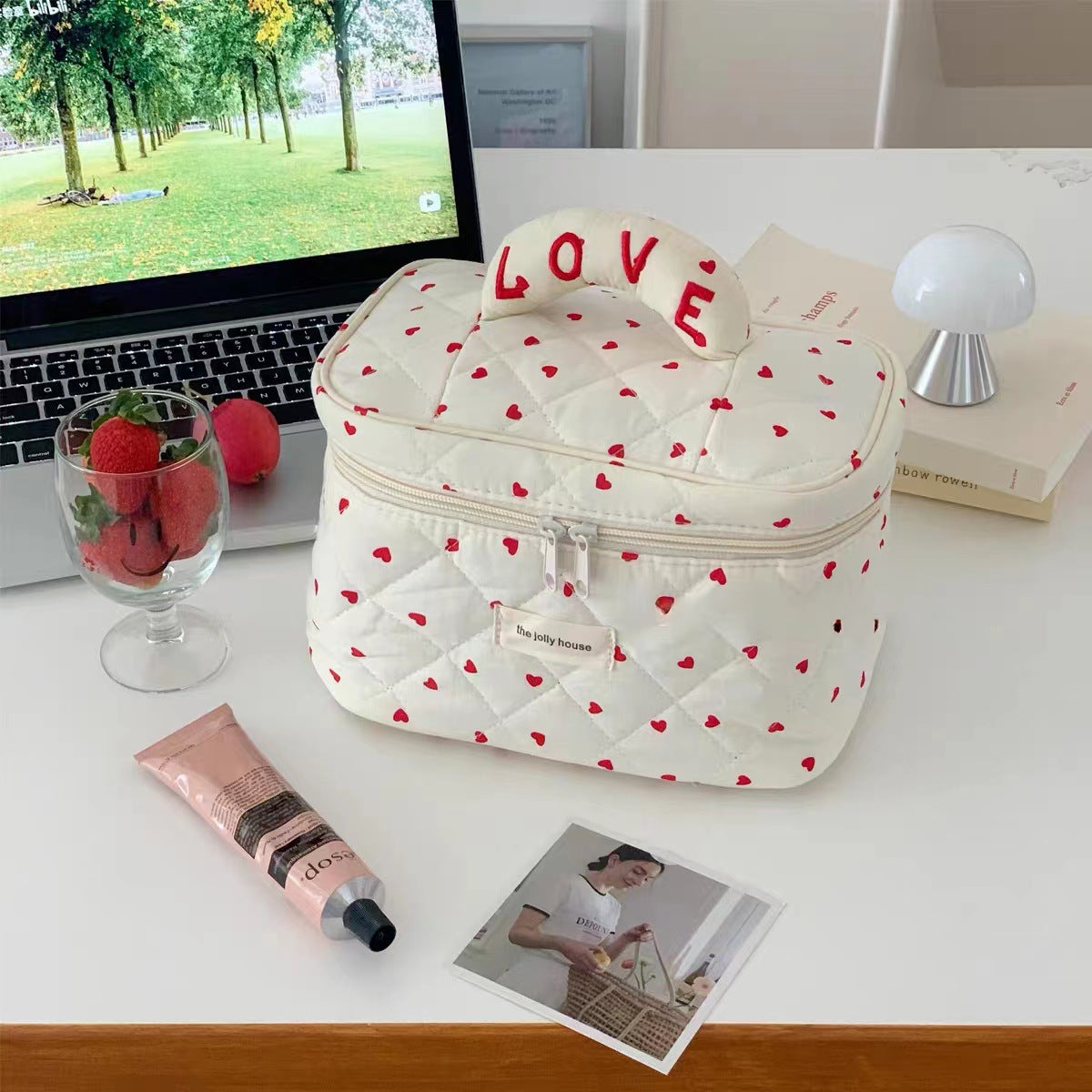 Heart Cosmetic Portable Large Capacity Multifunction Storage Bag