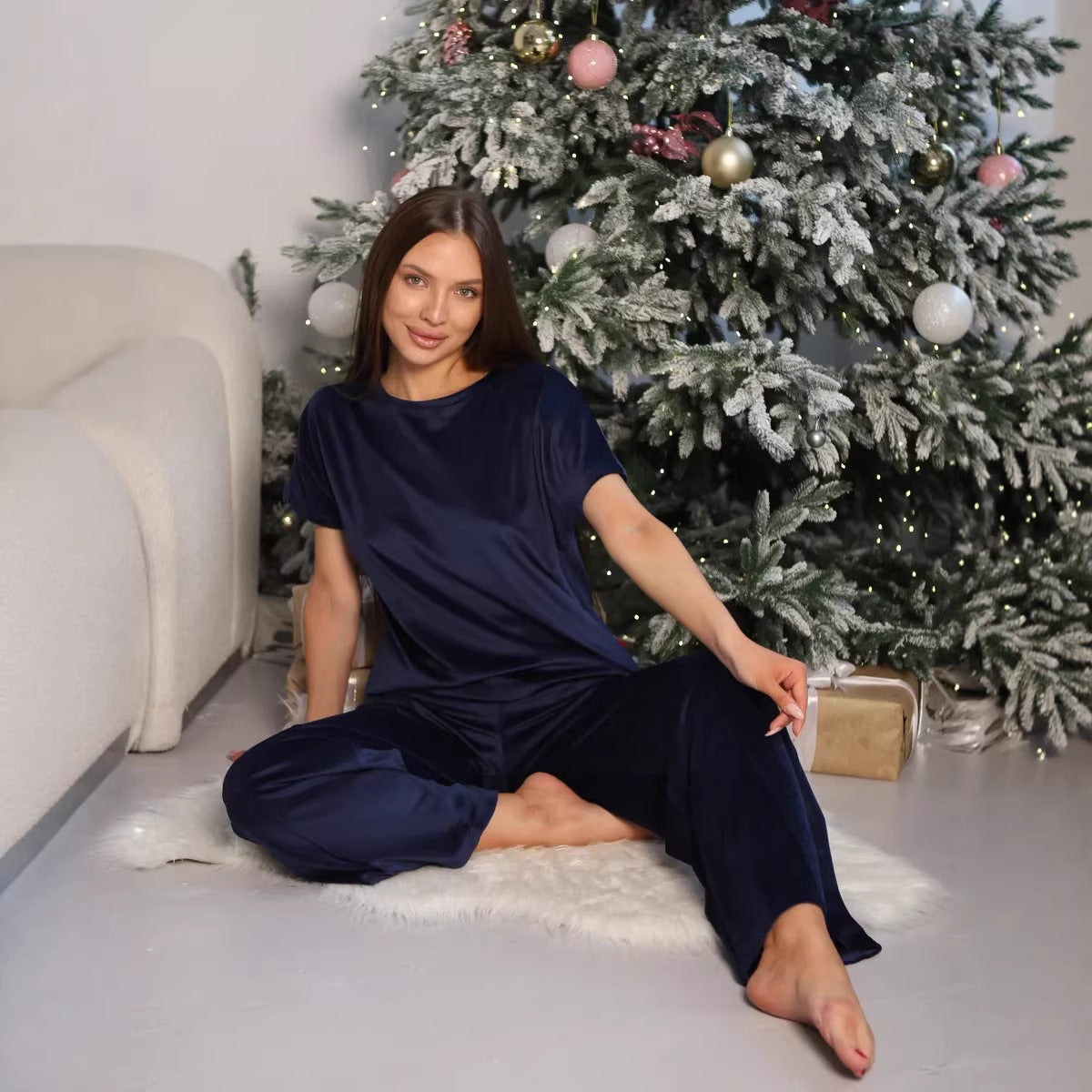 Women's Short-sleeve Top And Pants Set
