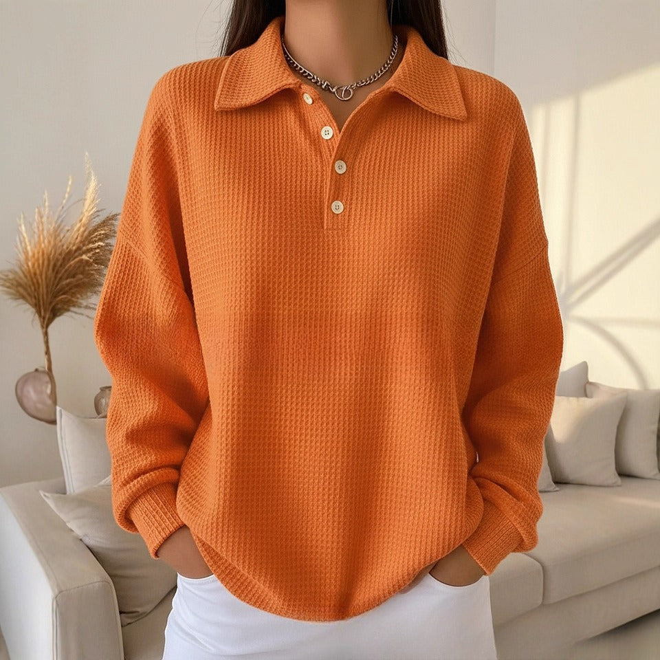 Ensfarvet løs poloshirt med revers og vaflet tekstur, alsidig, langærmet