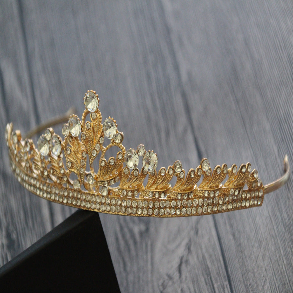 Lady's Crown Wedding Dress With Accessories
