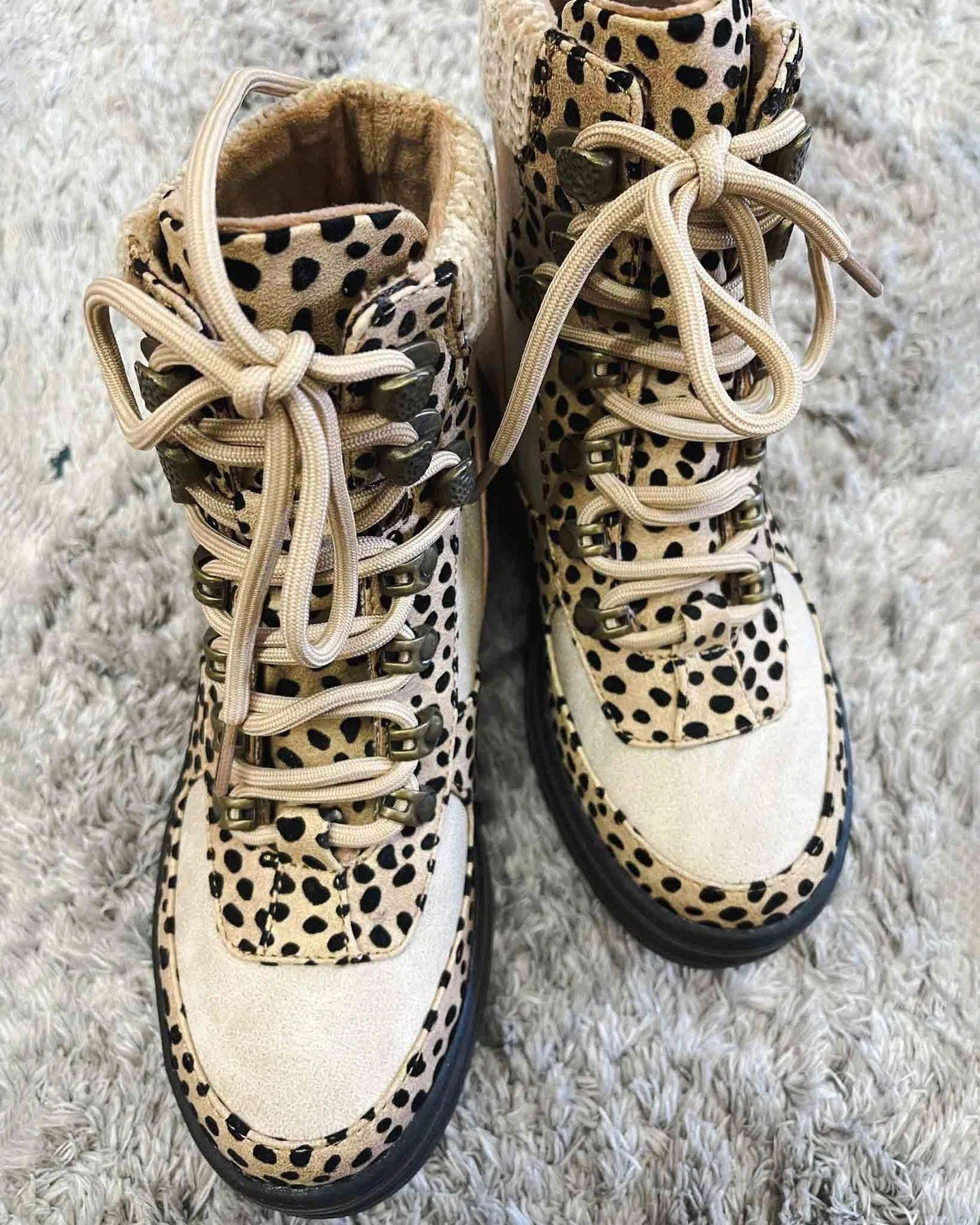 Plus Size Lace Up Martin Boots Low Top Round Toe Ladies