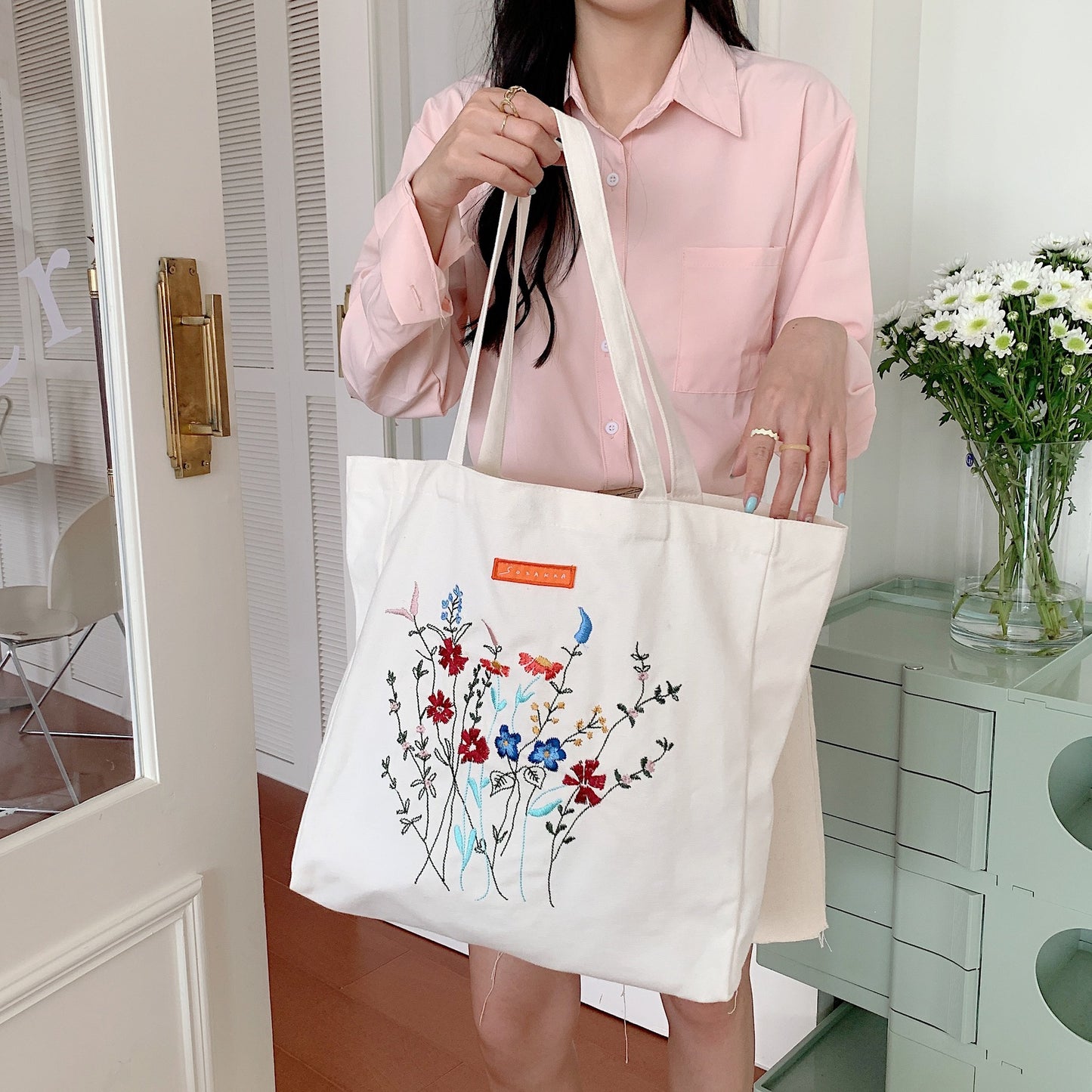 Korean Version Embroidered Flower Canvas Bag Ins Lazy Style Art College Students