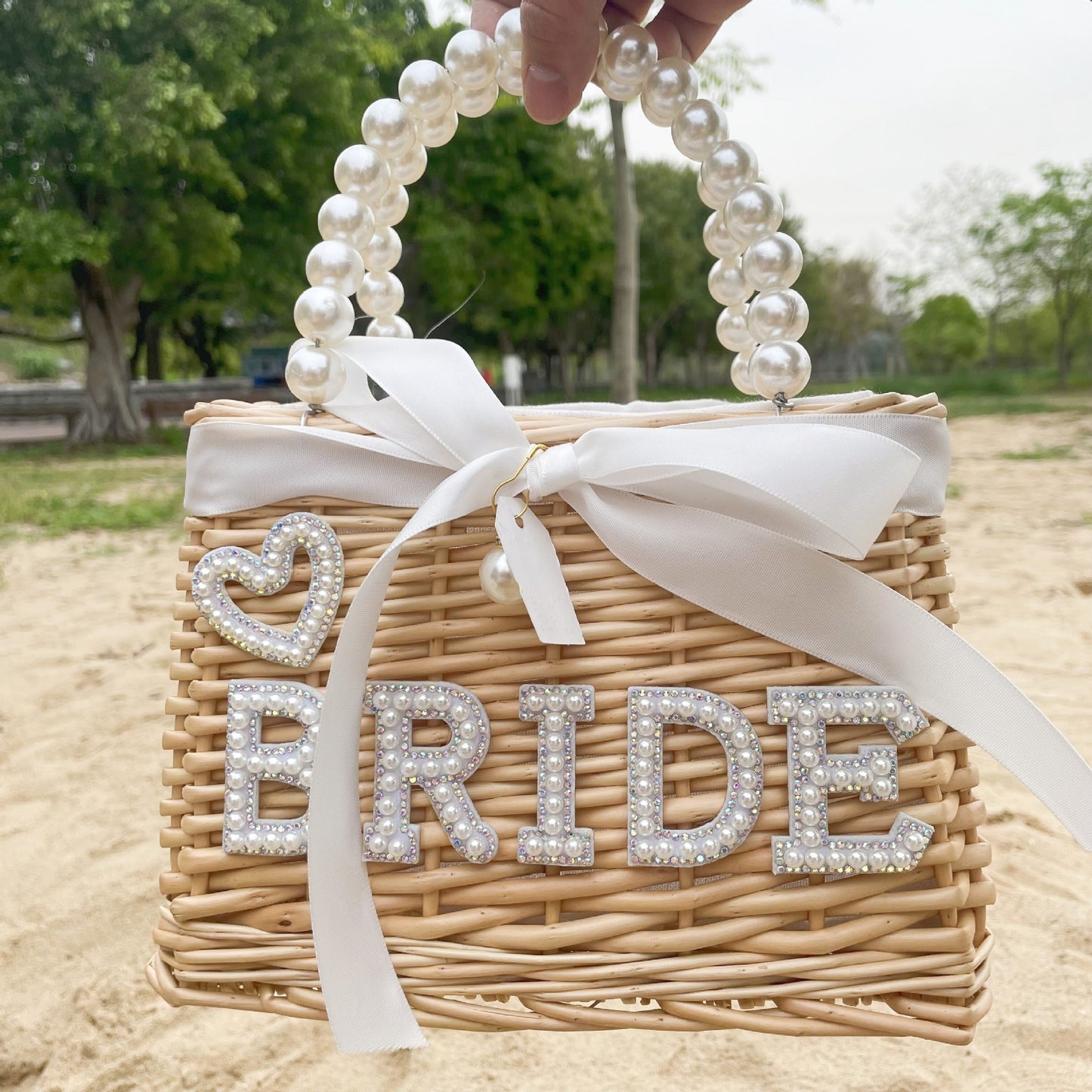 Pearl Chain Mermaid Flower Woven Basket
