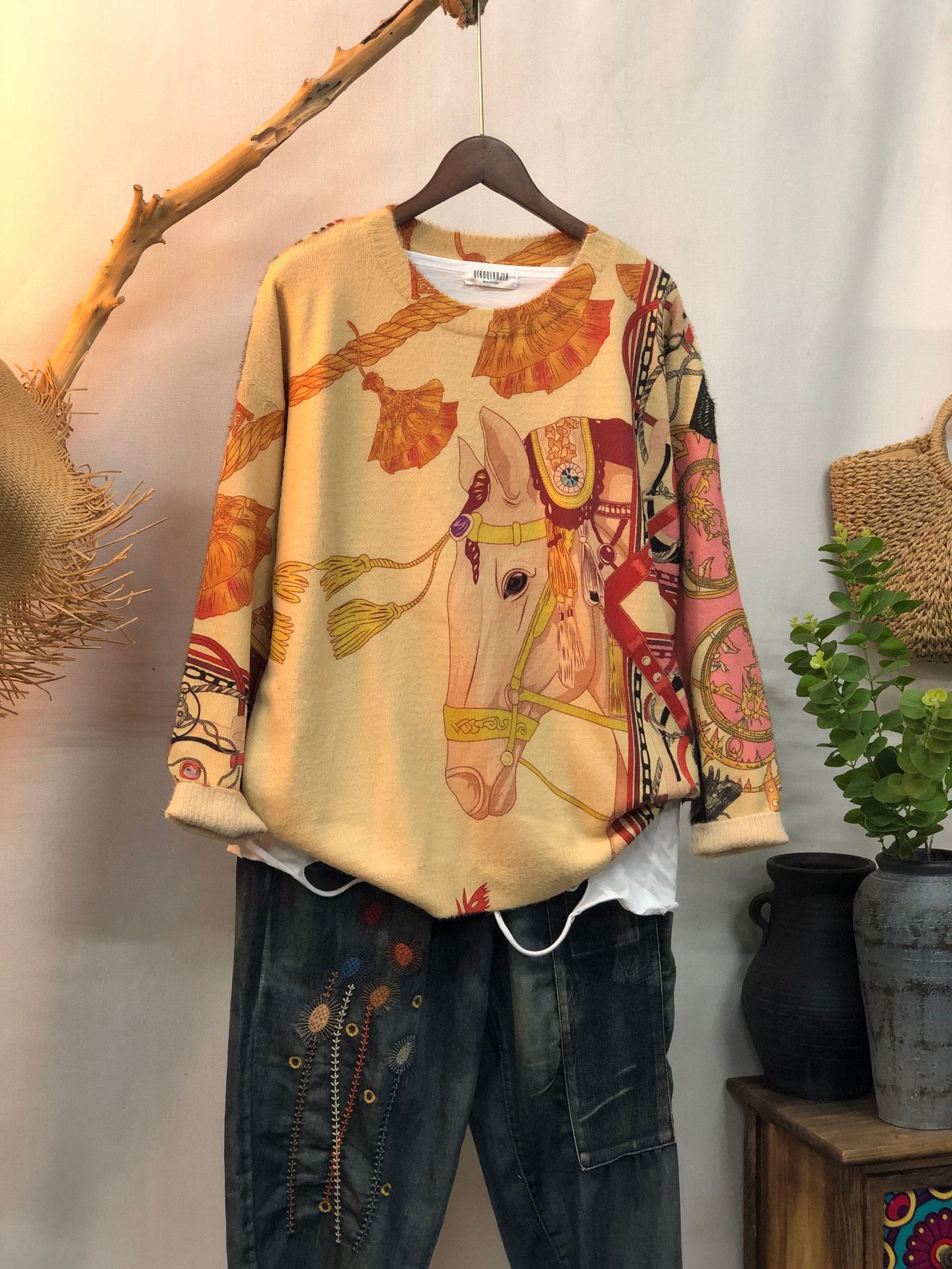 New Women's Loose-fitting Round-neck Sweater For Outerwear