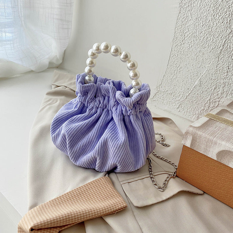 Crinkled Chain Cloud One Shoulder Crossbody Bag