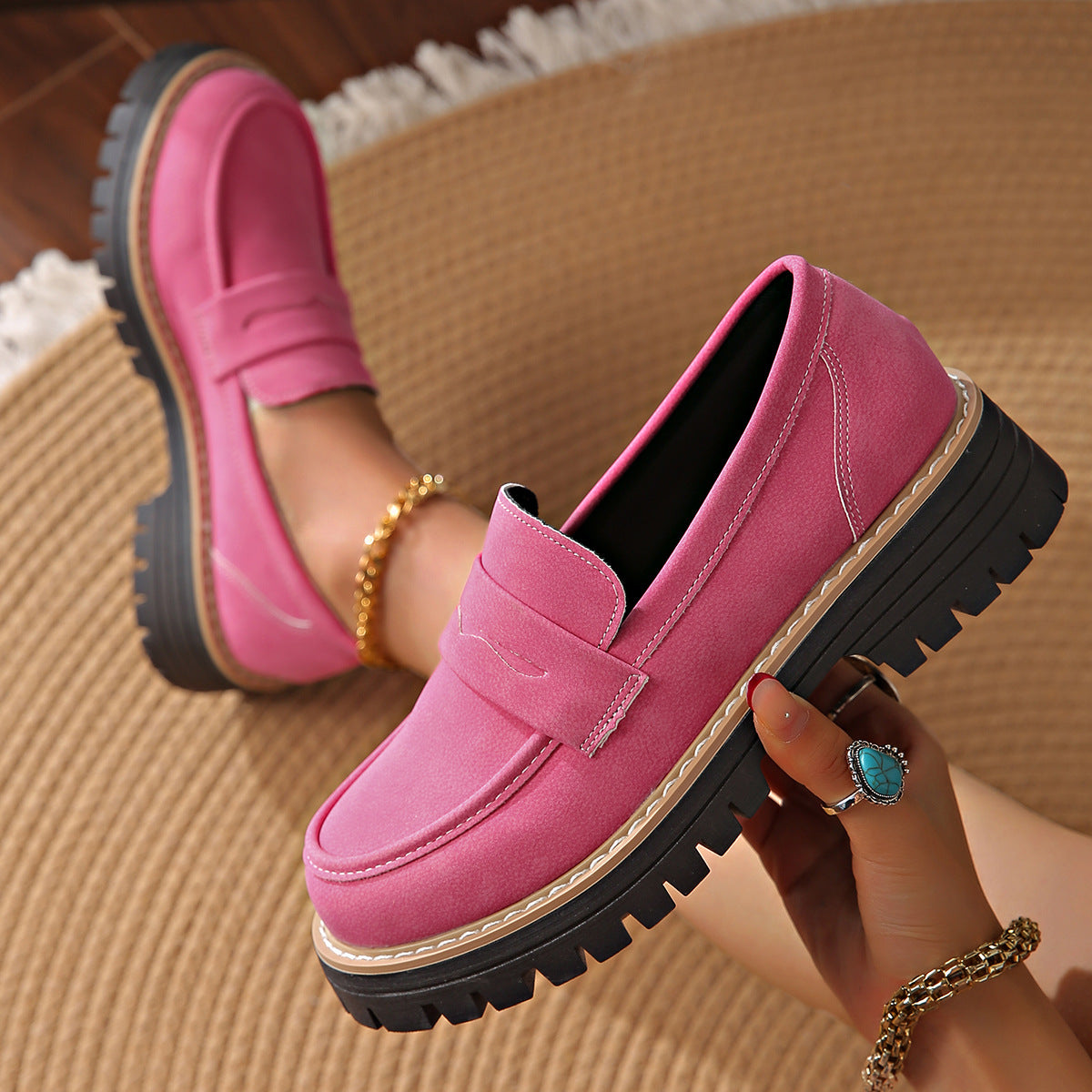 Women's Retro Solid Color Plus Size Casual Platform Shoes