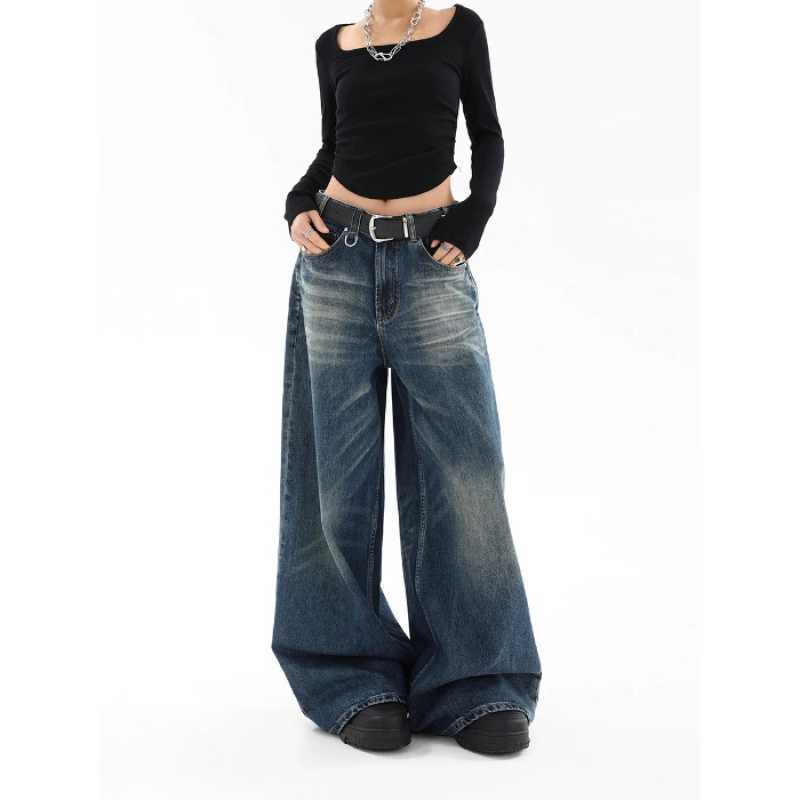 Retro vaskede lige jeans med løse, faldende brede ben
