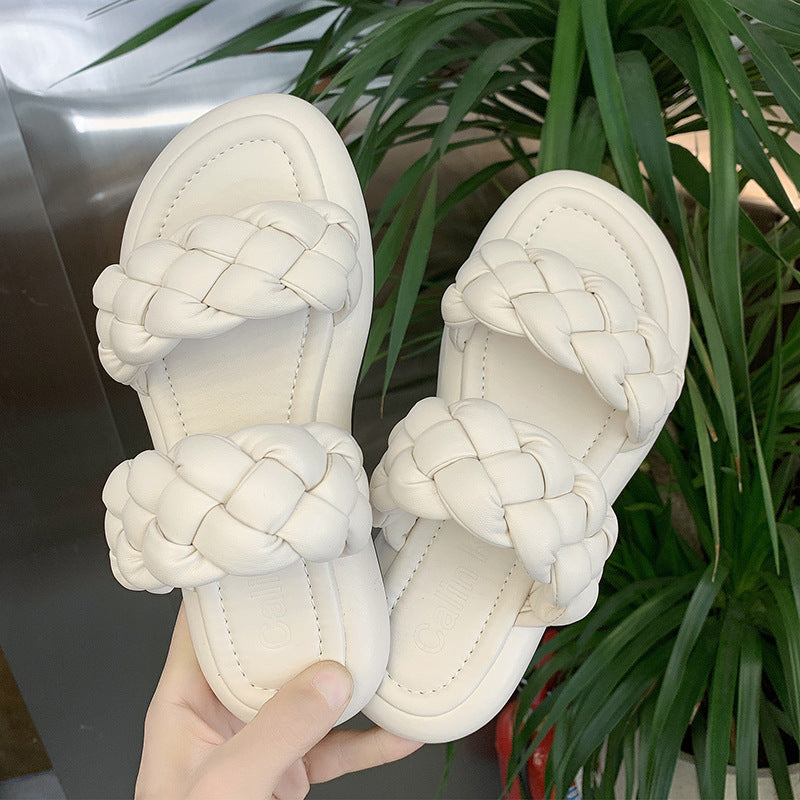 Women's New Fairy Style Woven Flat Retro Slippers