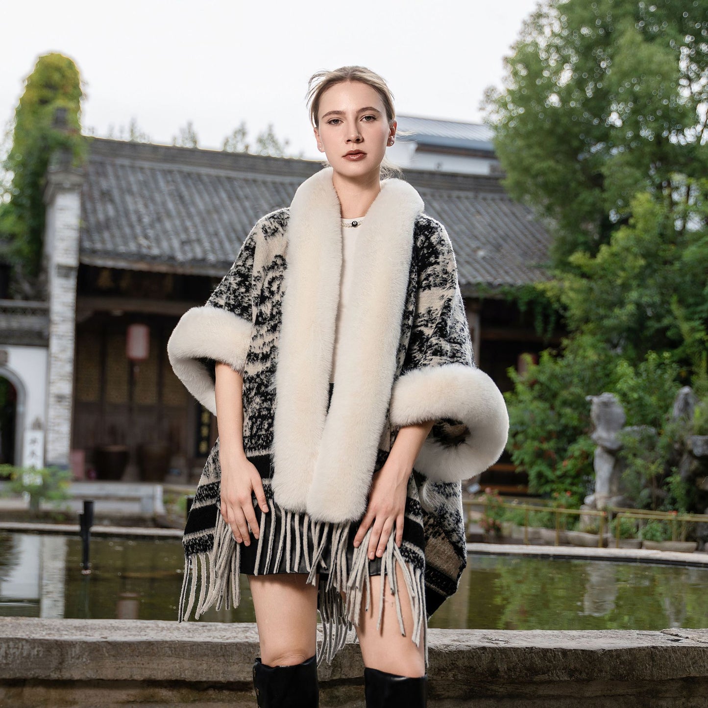 New Knitted Thickened Shawl Cape Vintage Fur Collar