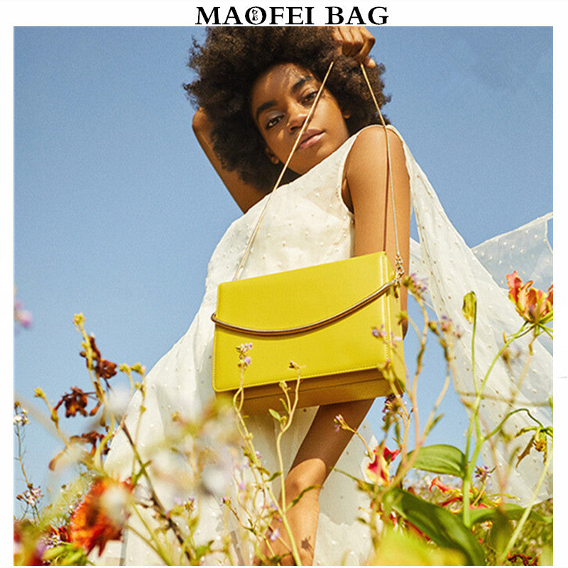 Solid color square box bag