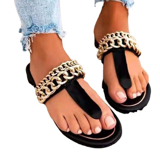 Slippers med fladbundet klips og metalkæde