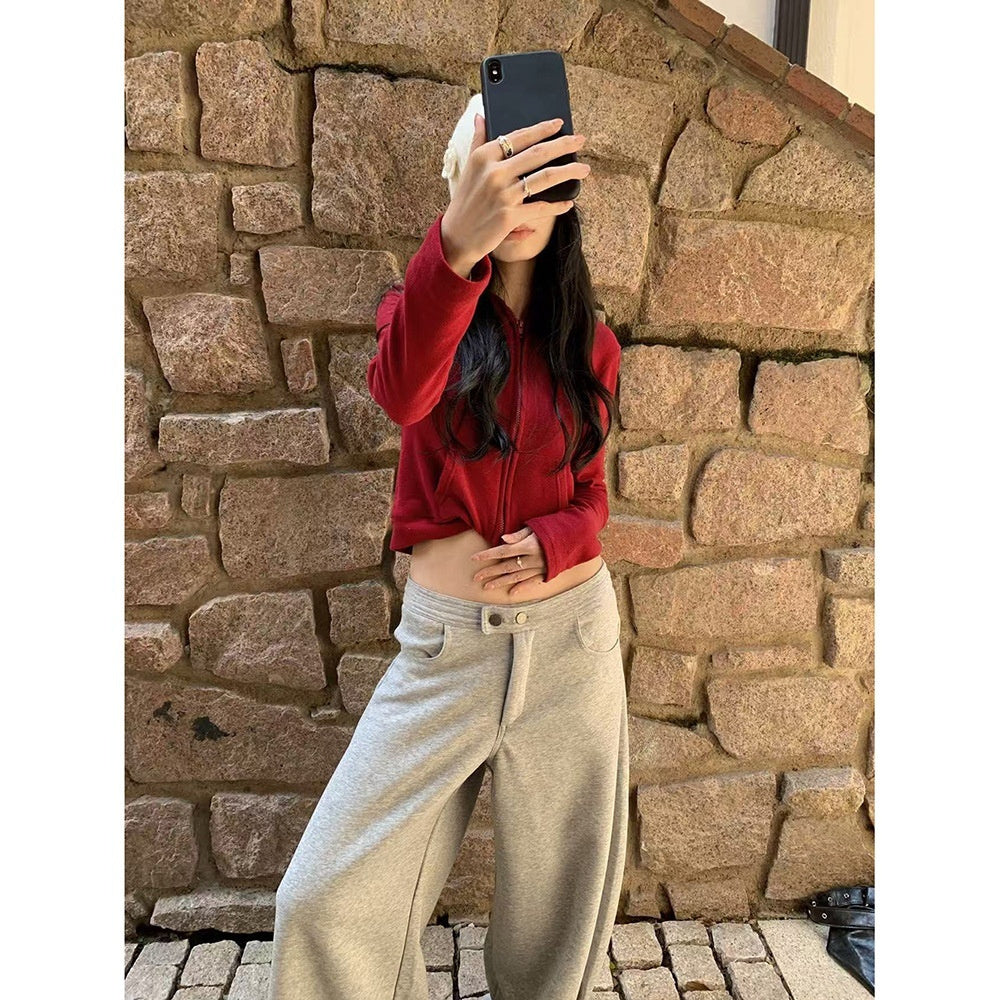 Womens Casual Pants With A Sleek American-Style Design And A Curved Blade Cut