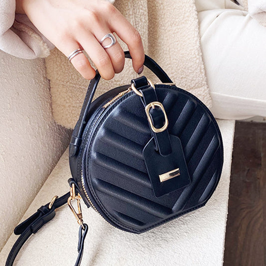 Embroidery thread shoulder bag