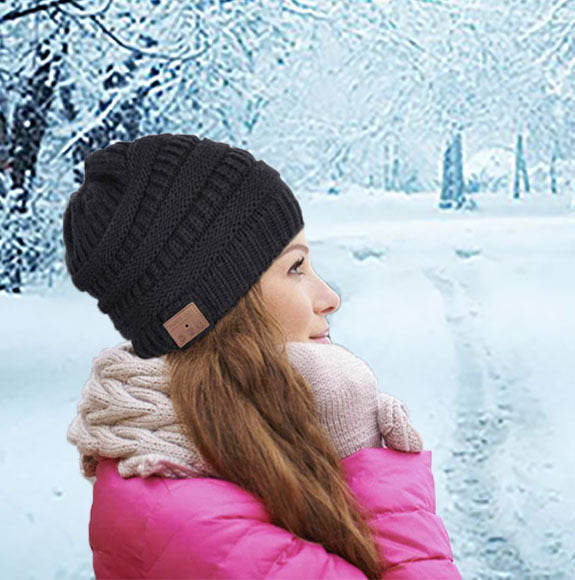 Wireless Warm Music Earphone Braid Hat
