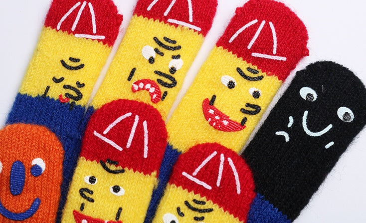Cute face gloves