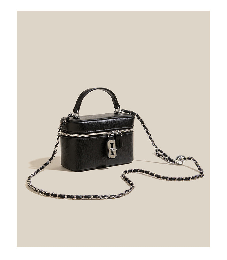 High Sense Chain Box Square Pouch Women
