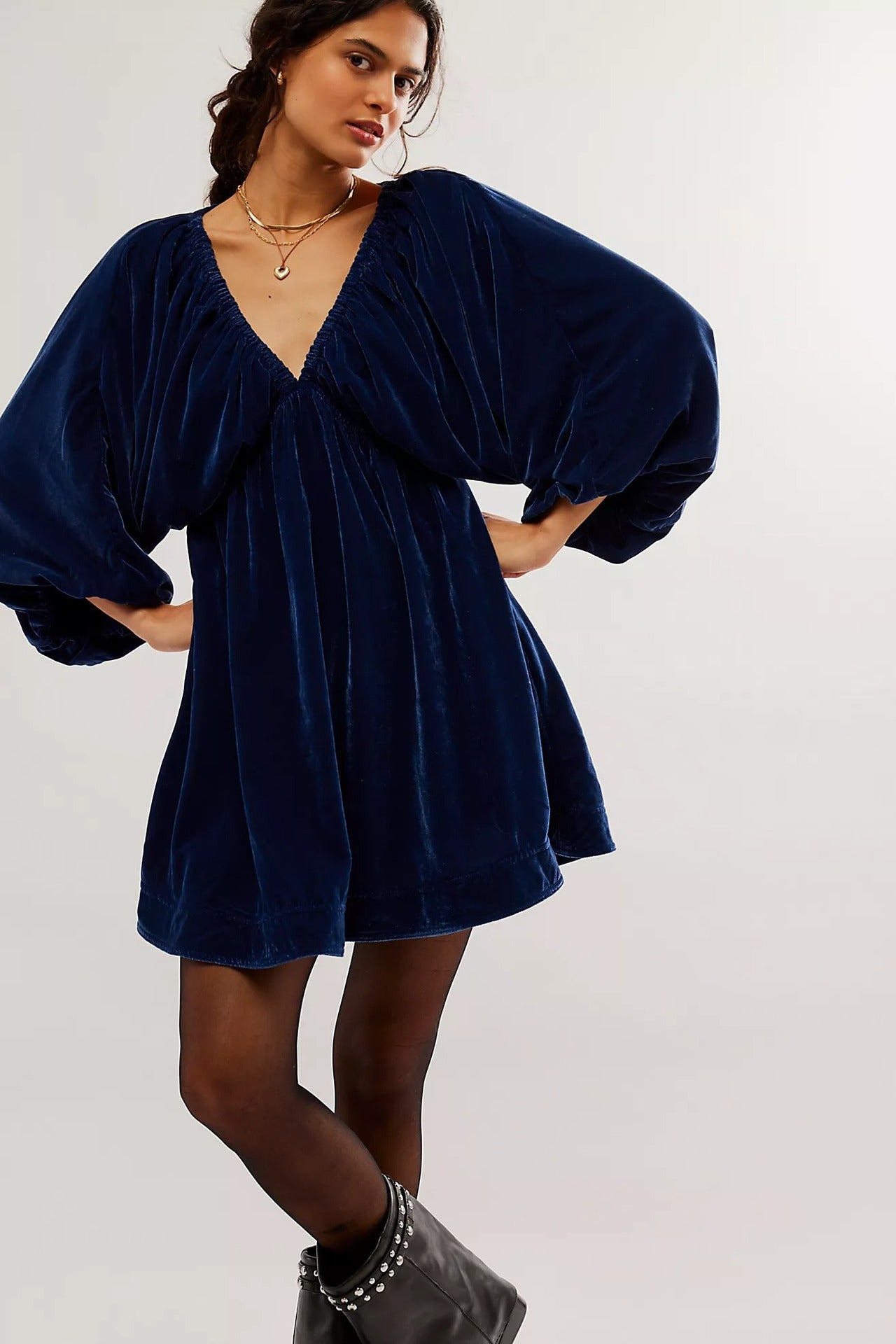 Women's Comfort And Casual Gold Velvet V-neck Dress