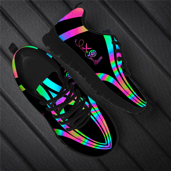 Women's Breathable Lace-Up Flat Walking Shoes Fashion Design
