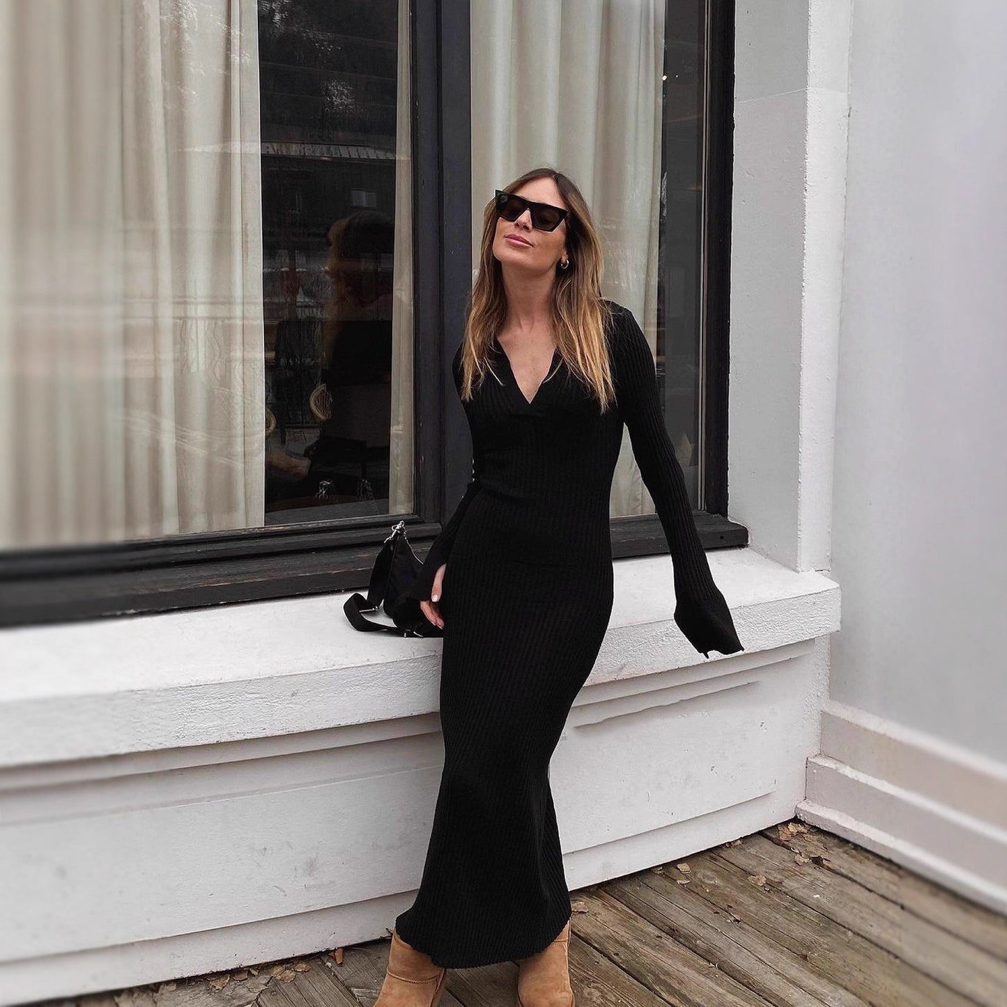 Women's Knitted Long-Sleeve Dress Deep V-Neck Sweater For Export