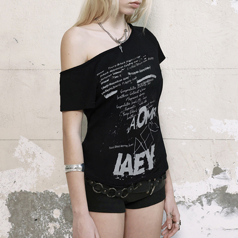 Womens Loose-fitting Short-sleeve Top With A Round Neck And Floral Print