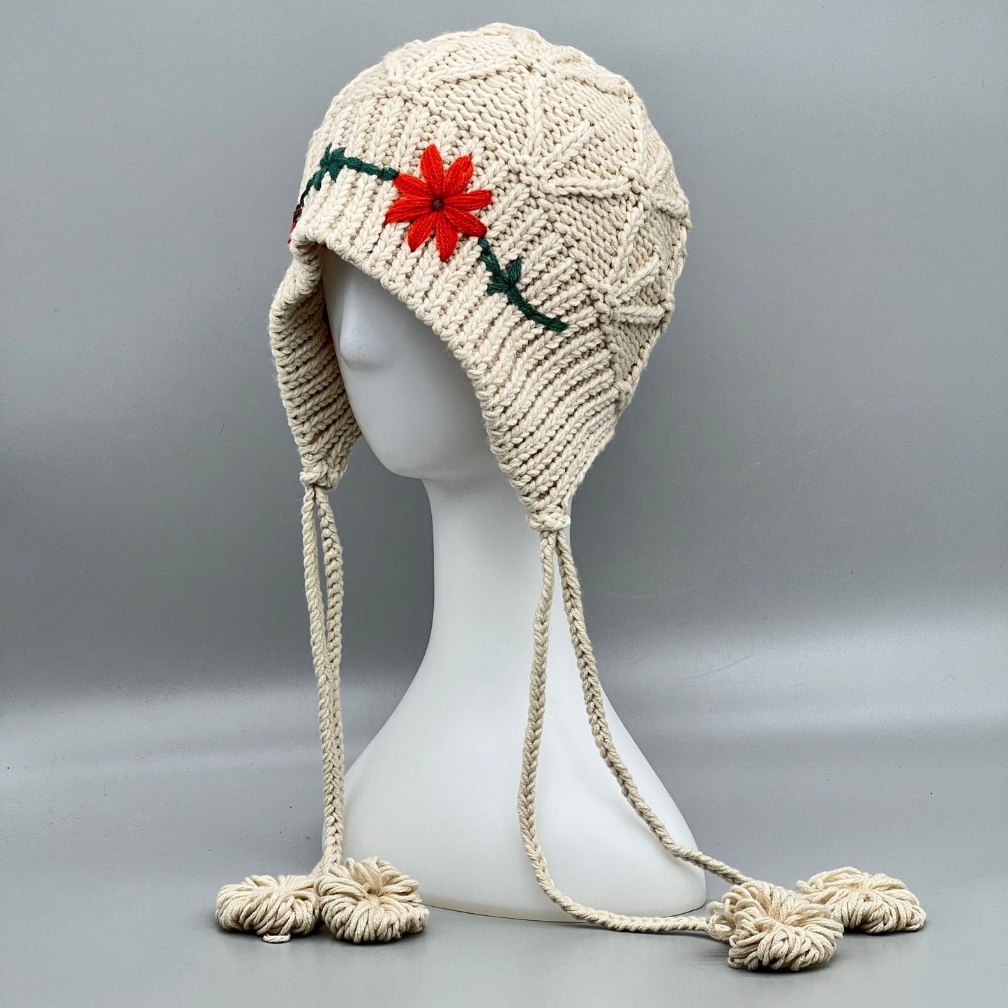 Fashionable Hand Knitted Hat Female Flower