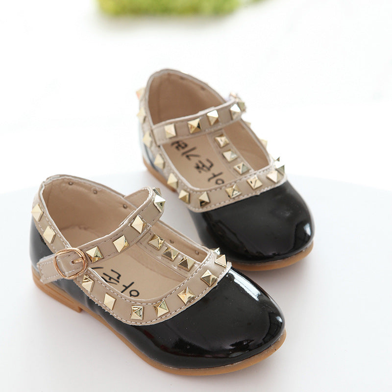 Korean version of the autumn children's shoes fashion explosion models girls single shoes wholesale rivet dance princess shoes direct sales