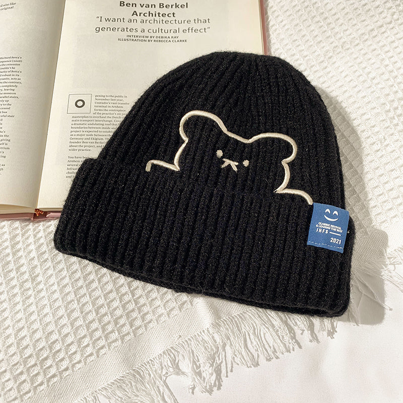 Women's Bear Pattern Knit Jacquard Beanie
